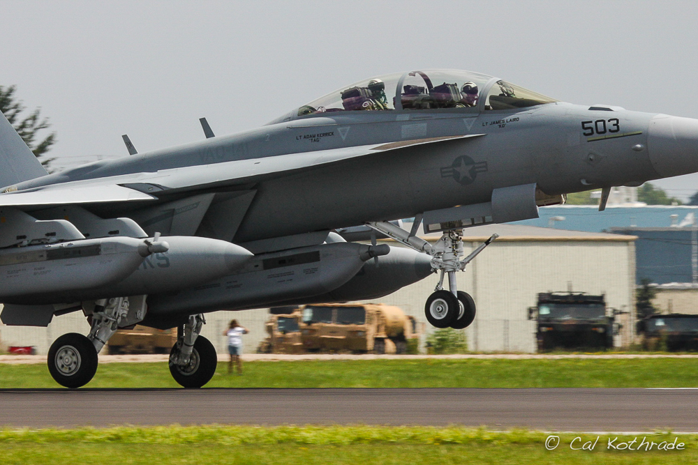 F-18_Hornet_Takeoff-2